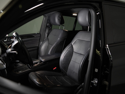 used 2019 Mercedes-Benz GLE car, priced at $49,900