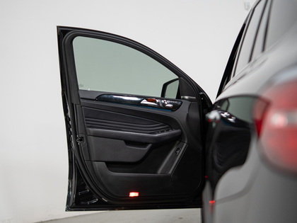 used 2019 Mercedes-Benz GLE car, priced at $49,900