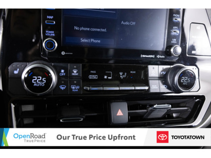 used 2022 Toyota Highlander car, priced at $47,998