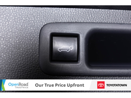 used 2022 Toyota Highlander car, priced at $47,998