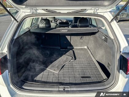 used 2019 Volkswagen Golf Alltrack car, priced at $27,999