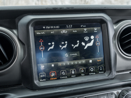 used 2022 Jeep Gladiator car, priced at $35,893