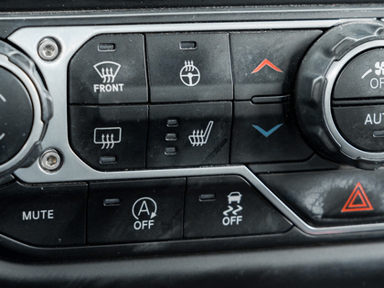 used 2022 Jeep Gladiator car, priced at $35,893