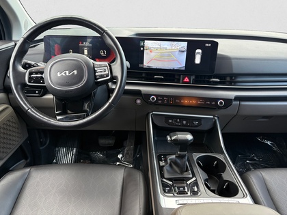 used 2025 Kia Carnival car, priced at $46,222