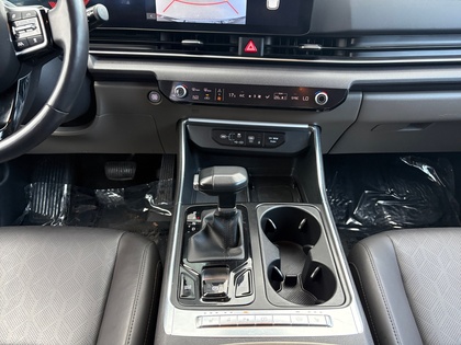 used 2025 Kia Carnival car, priced at $46,222