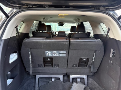 used 2025 Kia Carnival car, priced at $46,222