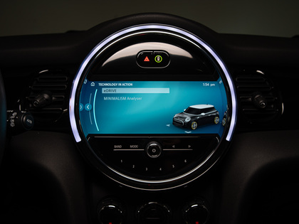 used 2022 MINI 3 Door car, priced at $25,900