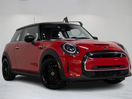 used 2022 MINI 3 Door car, priced at $25,900
