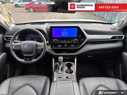 used 2025 Toyota Highlander car, priced at $66,995