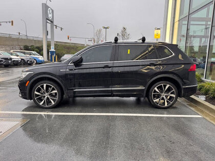 used 2022 Volkswagen Tiguan car, priced at $33,864