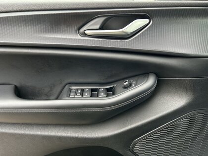 used 2023 Jeep Grand Cherokee car, priced at $30,898