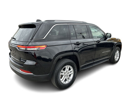 used 2023 Jeep Grand Cherokee car, priced at $30,998