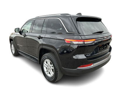 used 2023 Jeep Grand Cherokee car, priced at $30,998