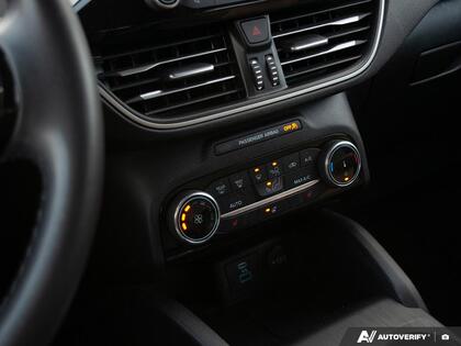 used 2022 Ford Escape car, priced at $23,900