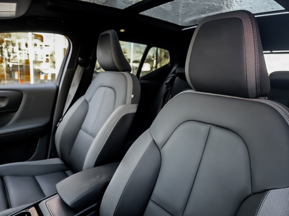 used 2024 Volvo XC40 Recharge Pure Electric car, priced at $39,995