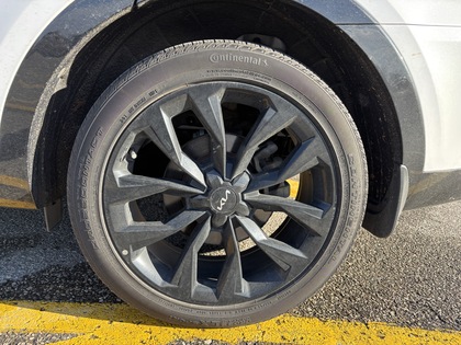 used 2022 Kia Sorento car, priced at $29,995