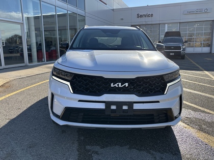 used 2022 Kia Sorento car, priced at $29,995