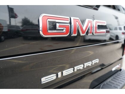 used 2021 GMC Sierra 1500 car, priced at $41,995