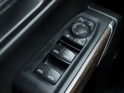 used 2021 Chevrolet Silverado 1500 car, priced at $48,993