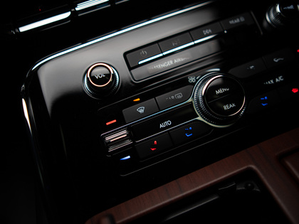 used 2023 Lincoln Navigator car, priced at $82,900