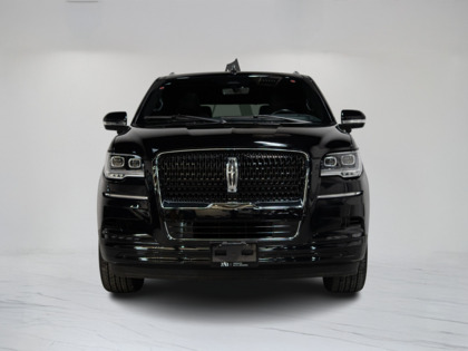 used 2023 Lincoln Navigator car, priced at $82,900