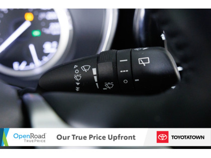 used 2022 Toyota Highlander car, priced at $44,998