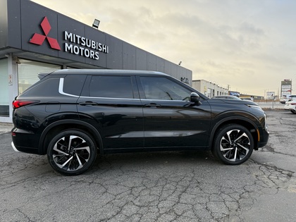 used 2024 Mitsubishi Outlander car, priced at $32,950