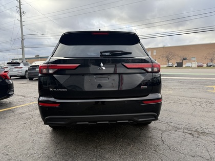 used 2022 Mitsubishi Outlander car, priced at $19,950