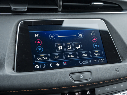 used 2021 Cadillac XT4 car, priced at $23,993