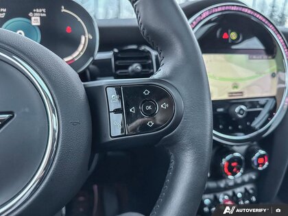 used 2023 MINI 5 Door car, priced at $31,999