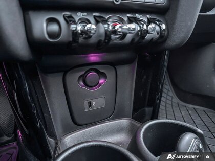 used 2023 MINI 5 Door car, priced at $31,999