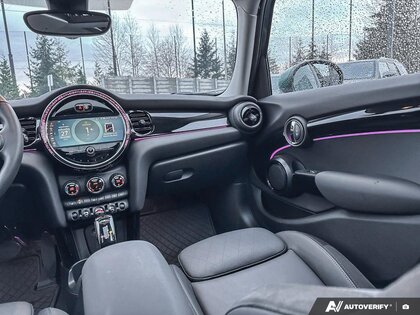 used 2023 MINI 5 Door car, priced at $31,999