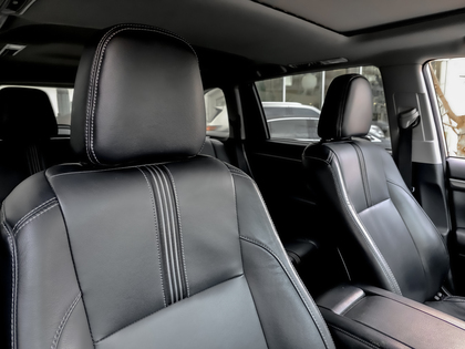 used 2018 Toyota Highlander car, priced at $30,495