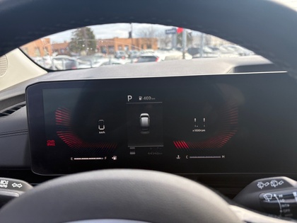 used 2025 Kia Carnival car, priced at $46,995