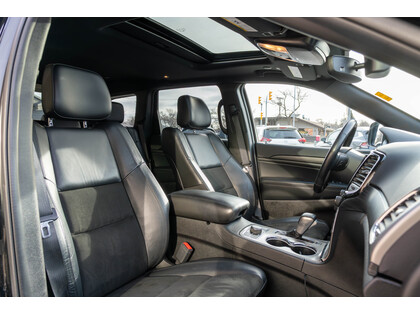 used 2021 Jeep Grand Cherokee car, priced at $34,988