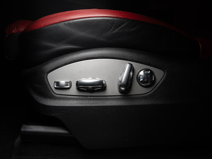 used 2018 Porsche Macan car, priced at $36,900