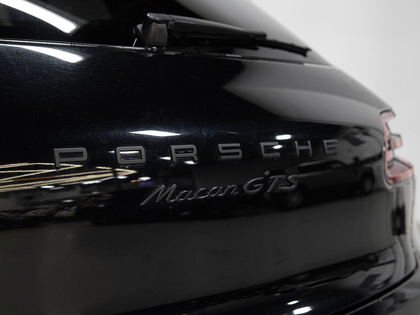 used 2018 Porsche Macan car, priced at $36,900