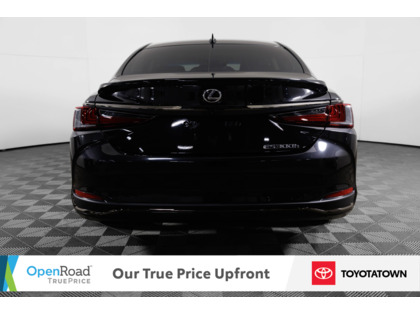 used 2025 Lexus ES 300h car, priced at $56,998