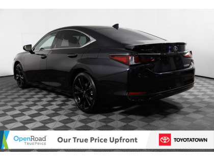 used 2025 Lexus ES 300h car, priced at $56,998