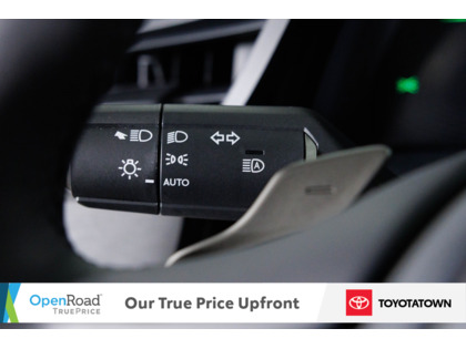 used 2025 Lexus ES 300h car, priced at $56,998