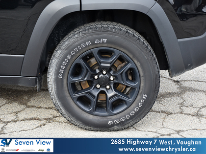 used 2020 Jeep Cherokee car, priced at $24,710