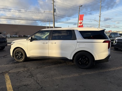 used 2025 Kia Carnival car, priced at $43,950