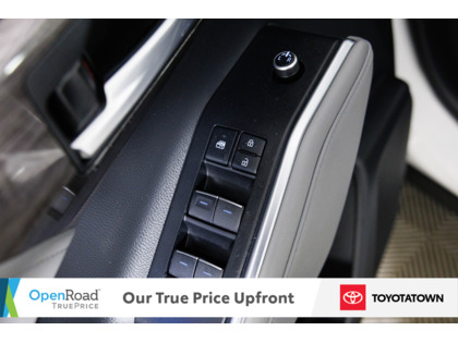 used 2020 Toyota Highlander car, priced at $46,998