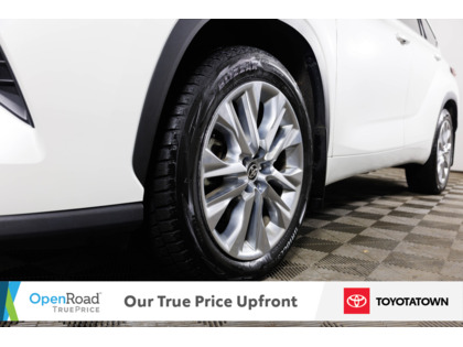 used 2020 Toyota Highlander car, priced at $46,998