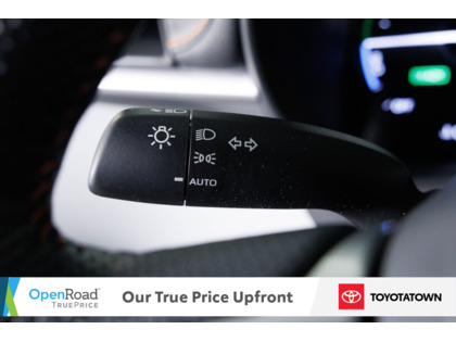 used 2024 Toyota Sienna car, priced at $57,998