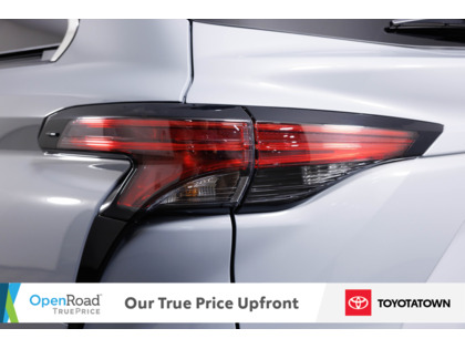 used 2024 Toyota Sienna car, priced at $57,998