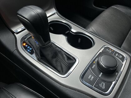 used 2017 Jeep Grand Cherokee car, priced at $22,900