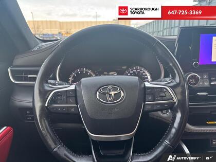 used 2023 Toyota Highlander car, priced at $41,695