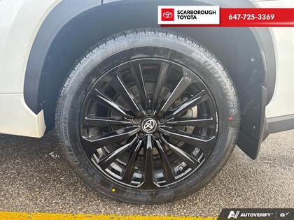 used 2023 Toyota Highlander car, priced at $41,695