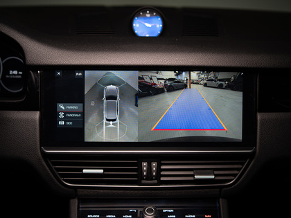 used 2019 Porsche Cayenne car, priced at $39,900